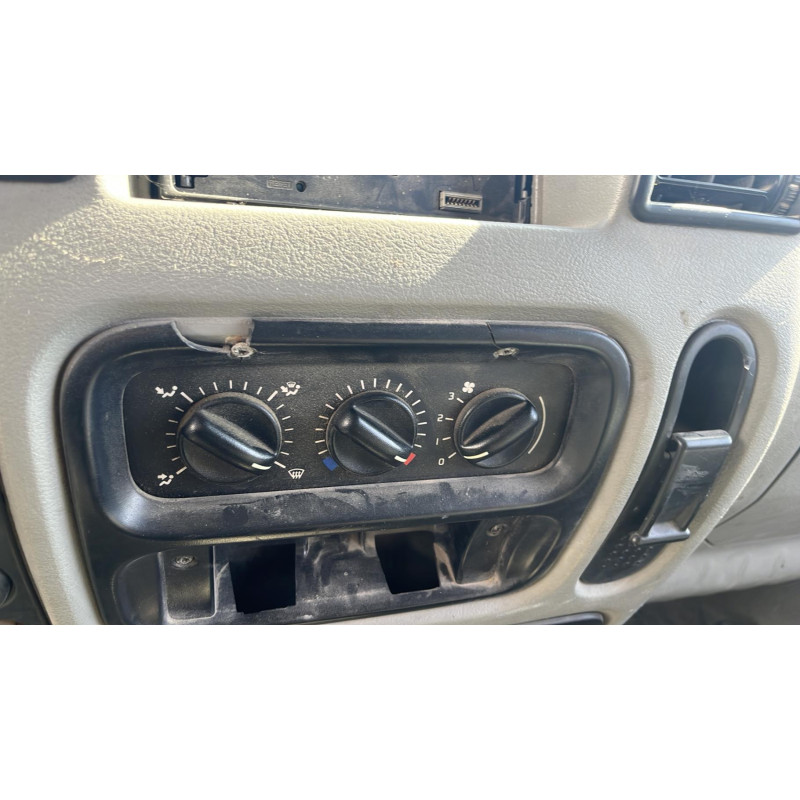 Serrure avant droit RENAULT MASTER 2 Photo n°4
