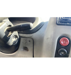 Serrure avant droit RENAULT MASTER 2