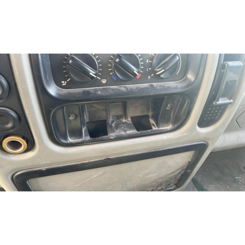 Serrure avant droit RENAULT MASTER 2 Photo n°8