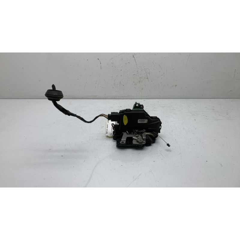 Serrure avant gauche SEAT TOLEDO 2 Photo n°3
