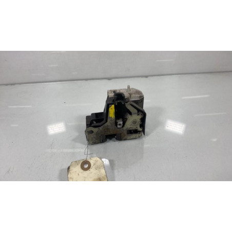 Serrure avant droit RENAULT CLIO 2 CAMPUS Photo n°1