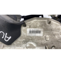Serrure avant droit VOLKSWAGEN POLO 5