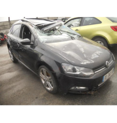 Serrure avant droit VOLKSWAGEN POLO 5