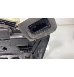 Serrure avant droit VOLKSWAGEN POLO 5