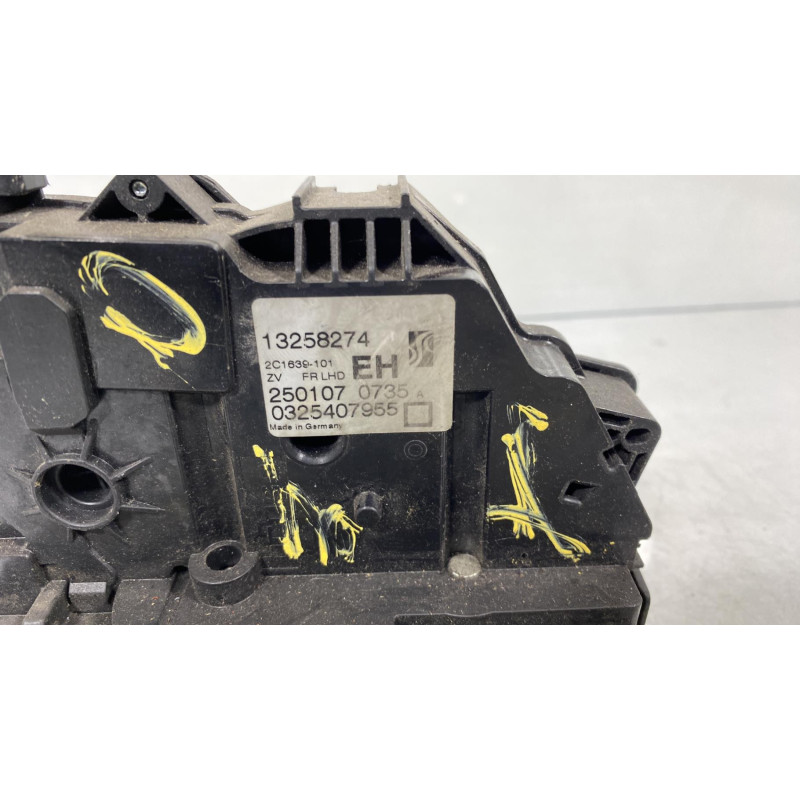 Serrure avant droit OPEL CORSA D Photo n°2