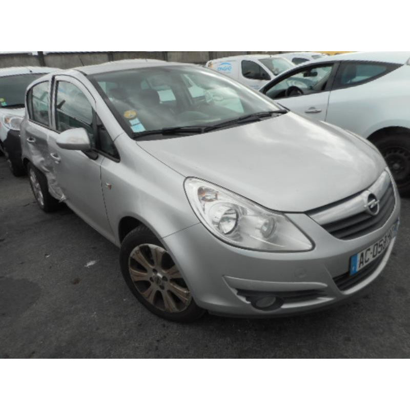 Serrure avant droit OPEL CORSA D Photo n°15