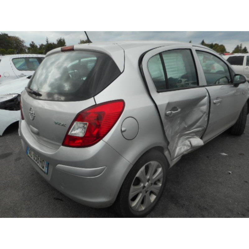 Serrure avant droit OPEL CORSA D Photo n°17