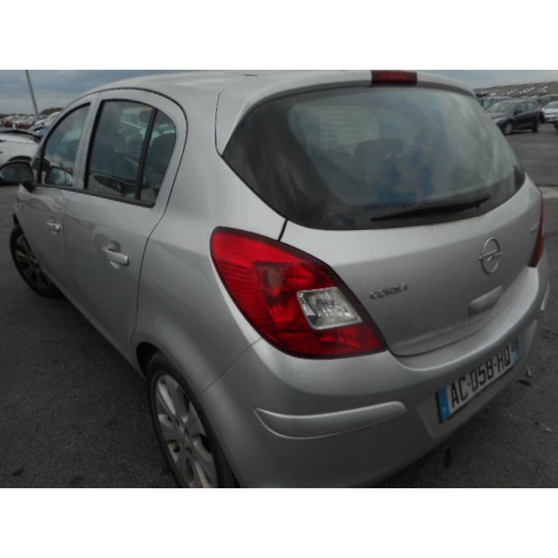 Serrure avant droit OPEL CORSA D Photo n°18