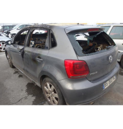 Serrure avant droit VOLKSWAGEN POLO 5