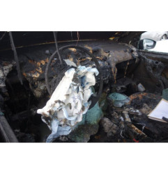 Serrure avant droit VOLKSWAGEN POLO 5