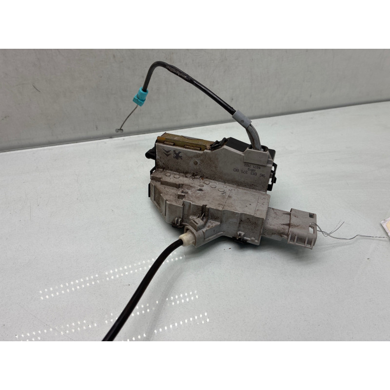 Serrure arriere gauche CITROEN C4 1 Photo n°5