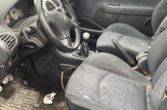 Boite a gants PEUGEOT 206