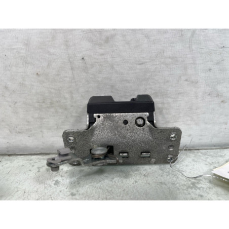 Serrure de coffre OPEL MERIVA A