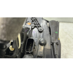 Serrure avant droit FORD FIESTA 7