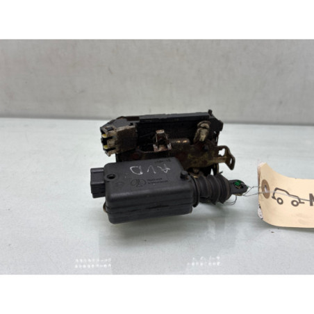 Serrure avant droit RENAULT R21
