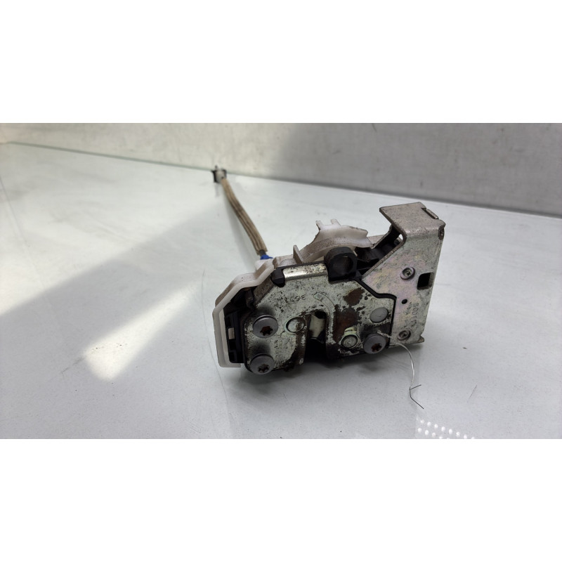 Serrure avant droit FIAT DOBLO 2 Photo n°1