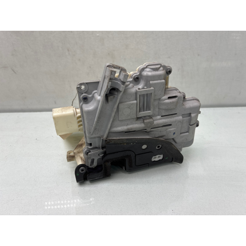 Serrure avant droit AUDI A3 2 Photo n°3