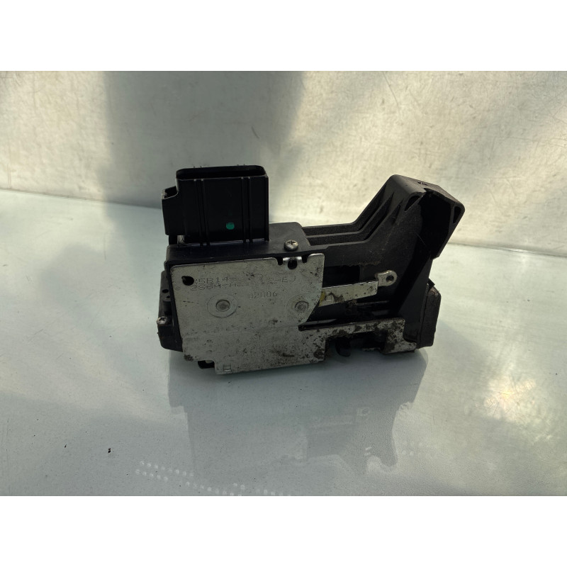 Serrure avant droit FORD FIESTA 5 Photo n°3