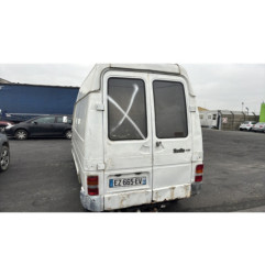 Serrure avant droit RENAULT TRAFIC 1