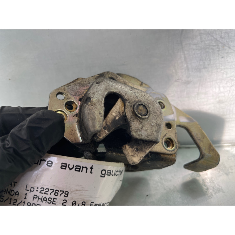Serrure avant gauche FIAT PANDA 1 Photo n°3