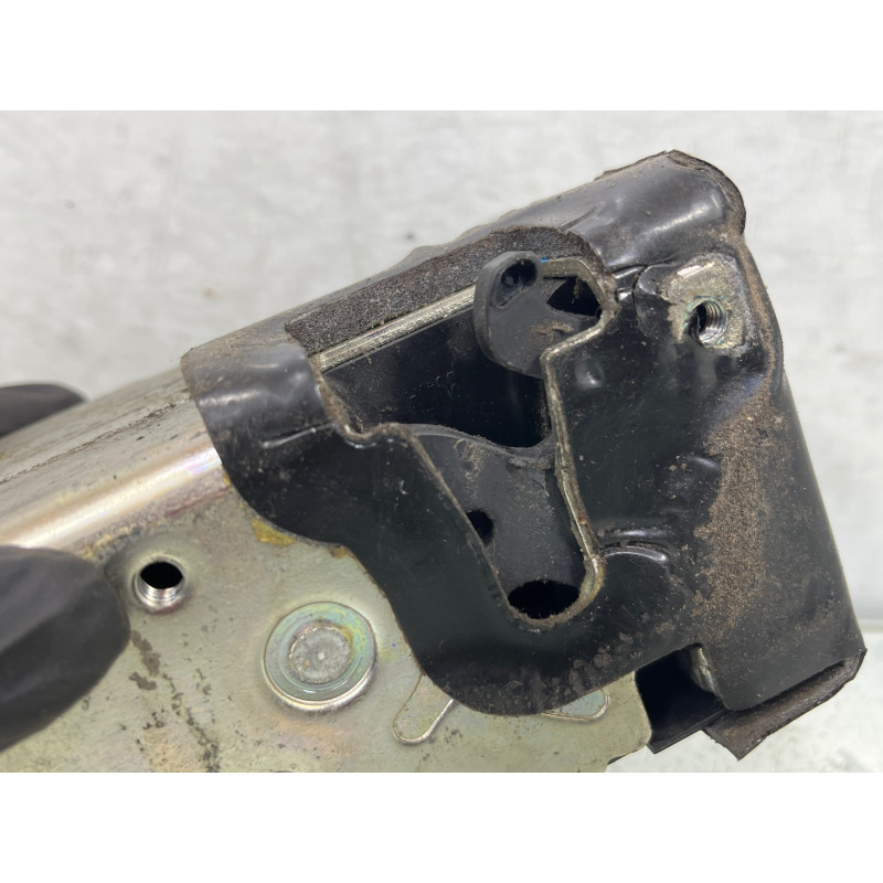 Serrure avant droit FORD FIESTA 5 Photo n°5