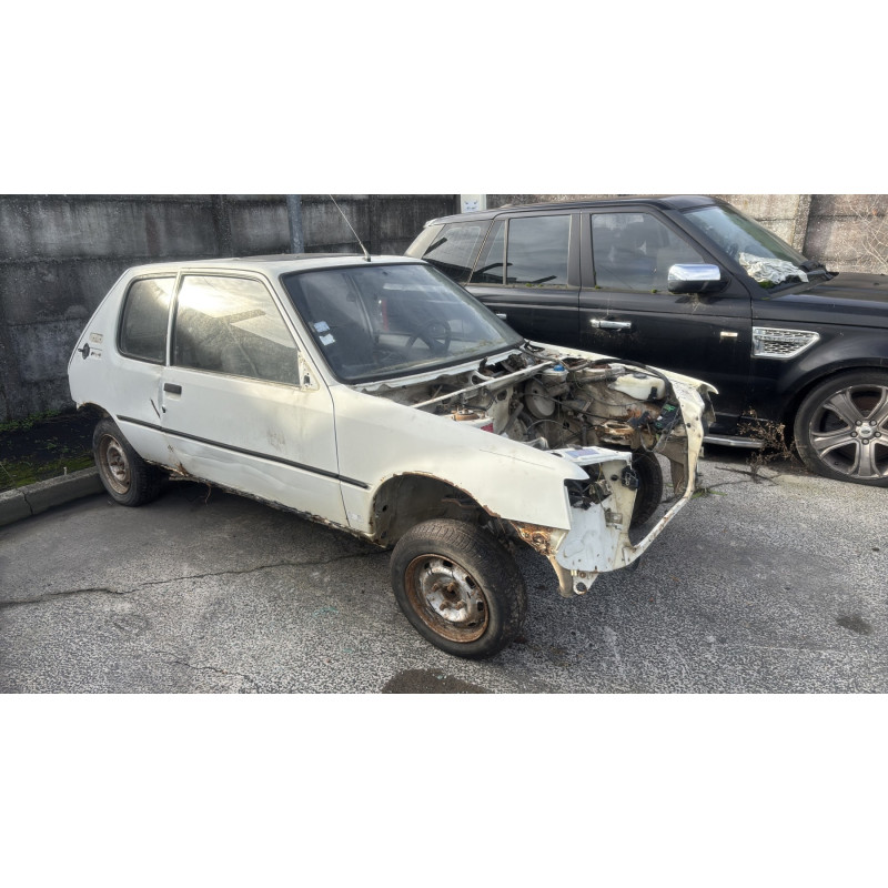 Serrure avant gauche PEUGEOT 205 Photo n°6