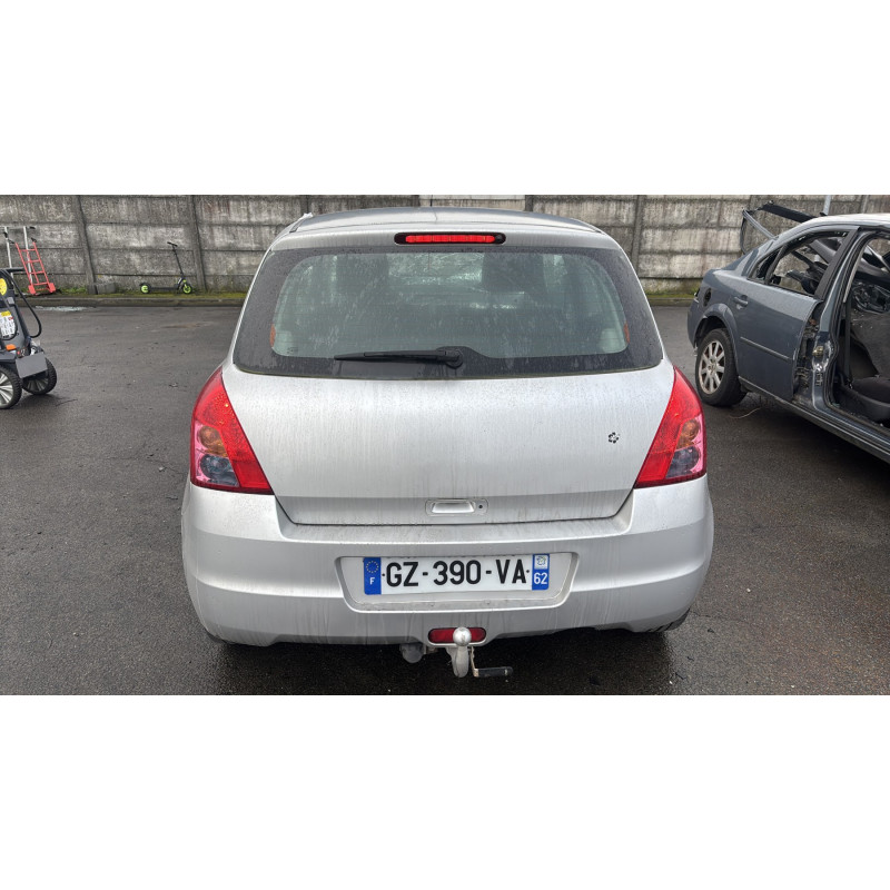 Serrure avant droit SUZUKI SWIFT 3 Photo n°9
