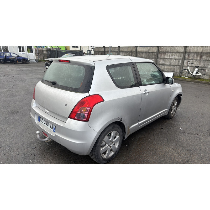 Serrure avant gauche SUZUKI SWIFT 3 Photo n°7
