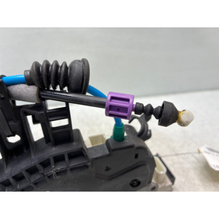 Serrure arriere droit MERCEDES CLASSE A 176