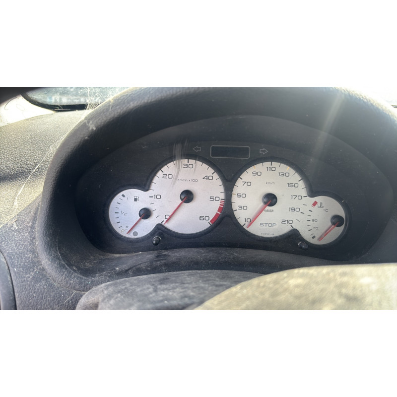 Anti brouillard droit (feux) PEUGEOT 206 Photo n°20