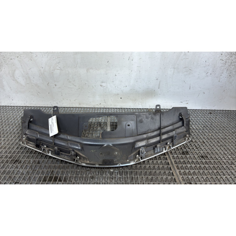 Calandre NISSAN NOTE 1 Photo n°4