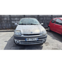 Aile avant droit RENAULT CLIO 2