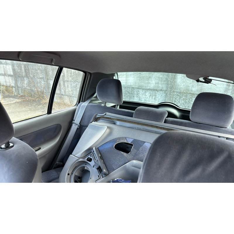 Aile avant droit RENAULT CLIO 2 Photo n°17
