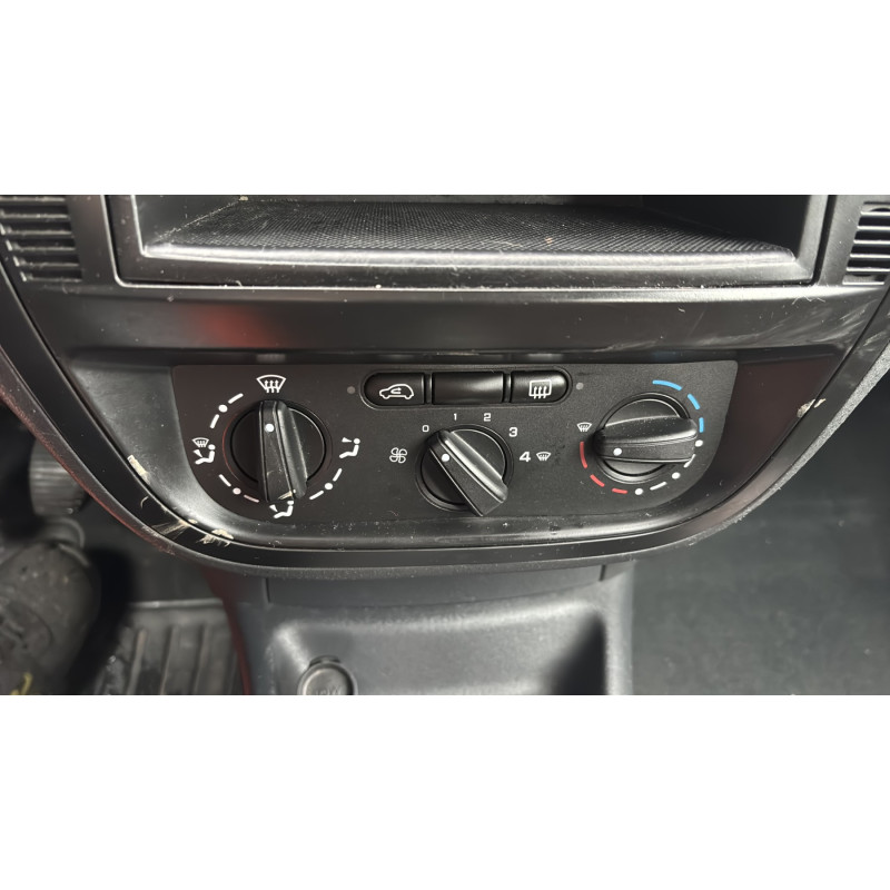 Calandre CITROEN C3 1 Photo n°8