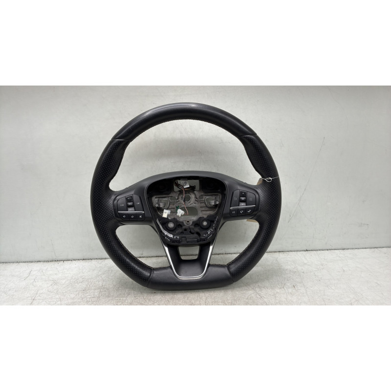 Volant FORD FIESTA 7 Photo n°1