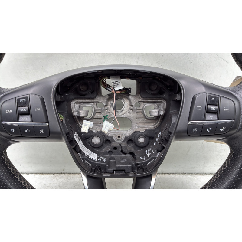 Volant FORD FIESTA 7 Photo n°4
