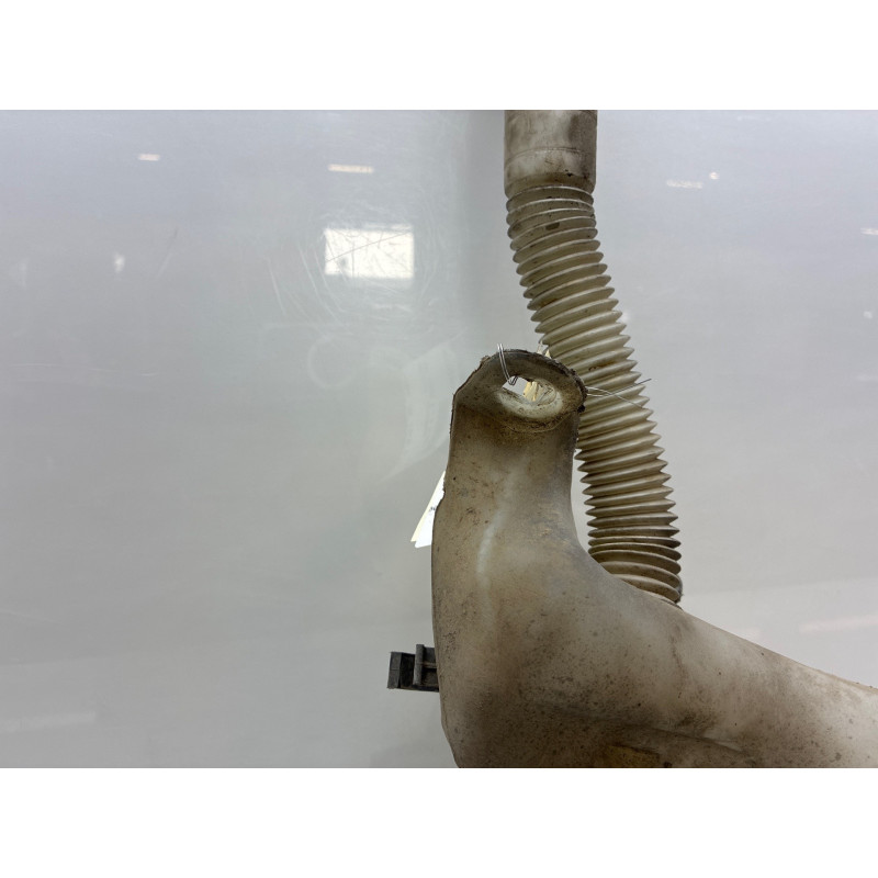 Vase de lave glace PEUGEOT 307 Photo n°2