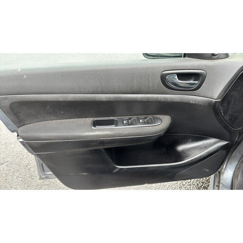 Vase de lave glace PEUGEOT 307 Photo n°14