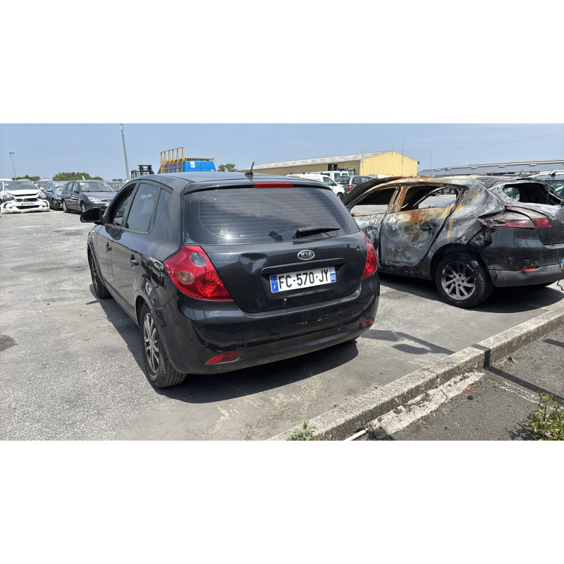 Feu arriere principal gauche (feux) KIA CEE-D 1 Photo n°8