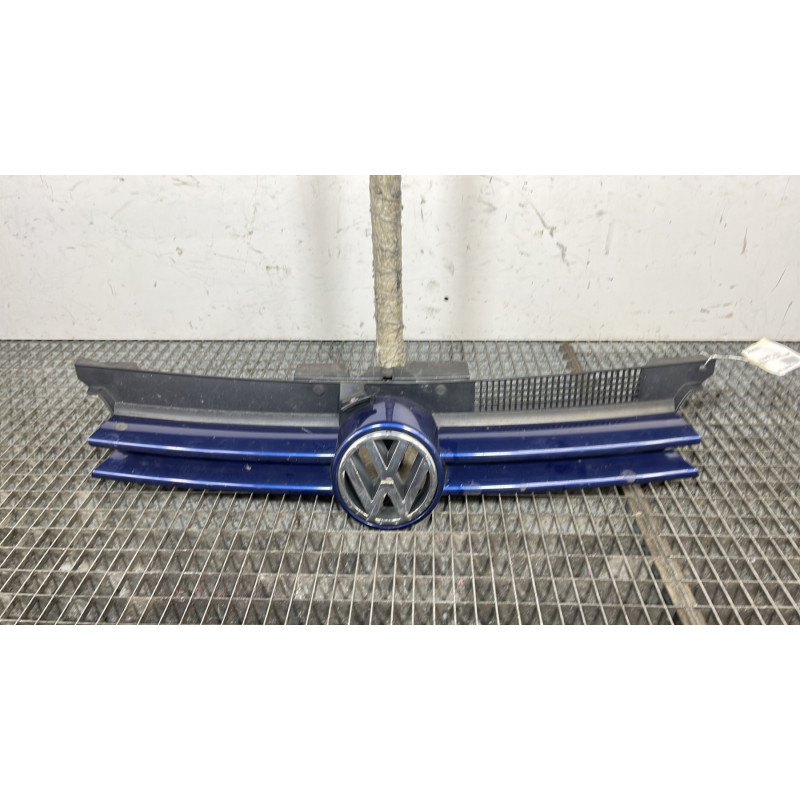 Calandre VOLKSWAGEN GOLF 4 Photo n°1