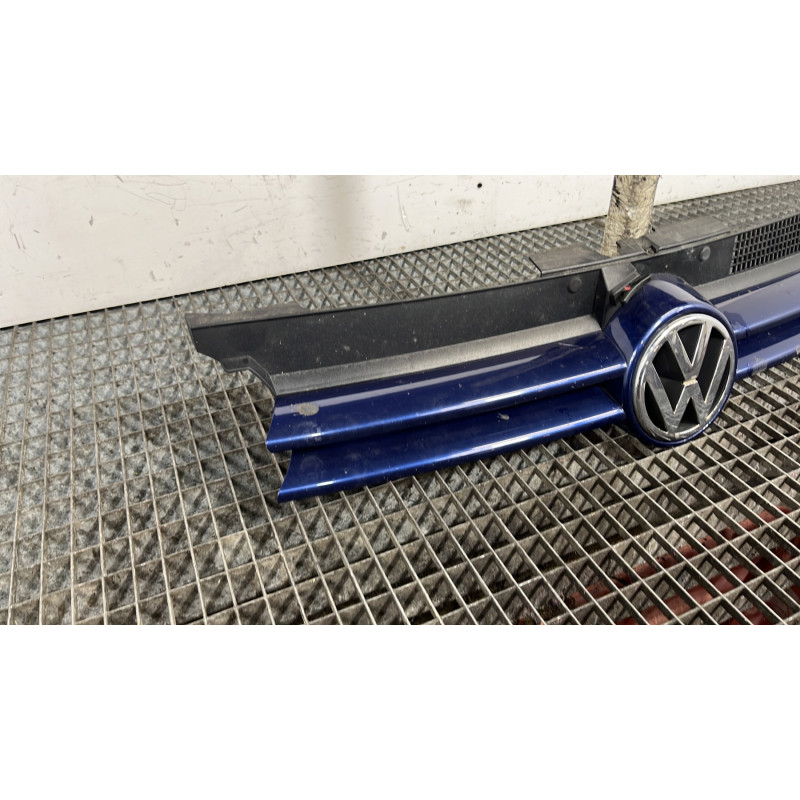 Calandre VOLKSWAGEN GOLF 4 Photo n°2