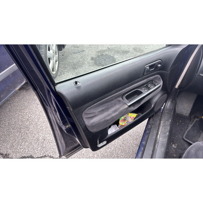 Calandre VOLKSWAGEN GOLF 4 Photo n°13