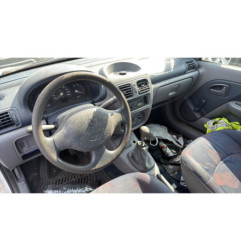 Calandre RENAULT CLIO 2