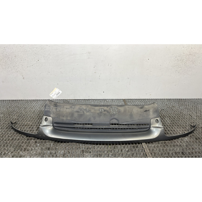 Calandre RENAULT CLIO 2 Photo n°1