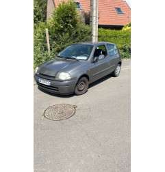 Calandre RENAULT CLIO 2