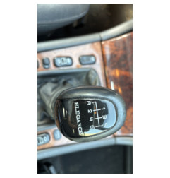 Calandre MERCEDES CLASSE E 210