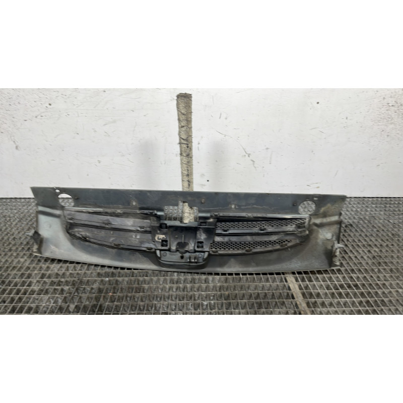 Calandre PEUGEOT PARTNER 1 Photo n°4