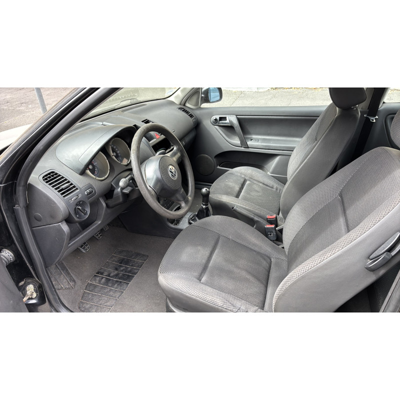 Calandre VOLKSWAGEN POLO 3 Photo n°10