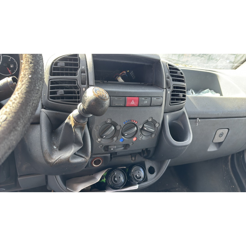 Calandre PEUGEOT BOXER 2 Photo n°18