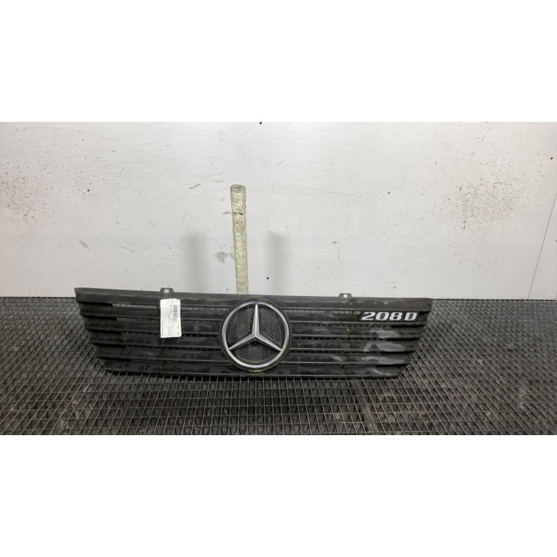 Calandre MERCEDES SPRINTER 1 Photo n°1